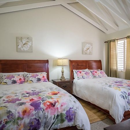 Sunspot Villa Runaway Bay Exterior foto