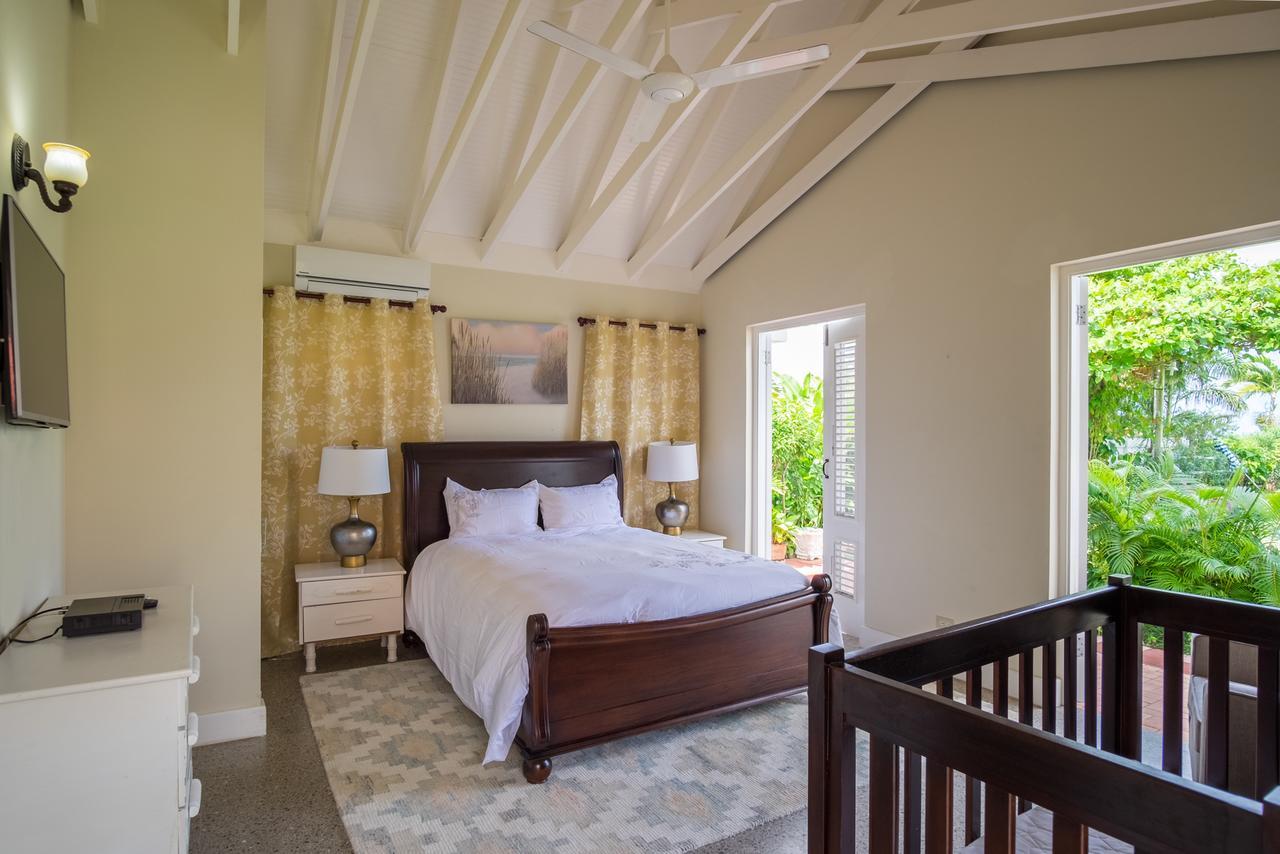 Sunspot Villa Runaway Bay Exterior foto