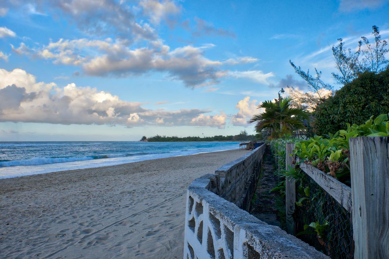 Sunspot Villa Runaway Bay Exterior foto