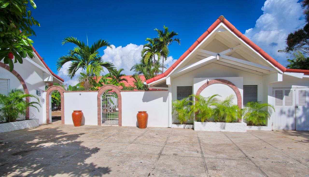 Sunspot Villa Runaway Bay Exterior foto